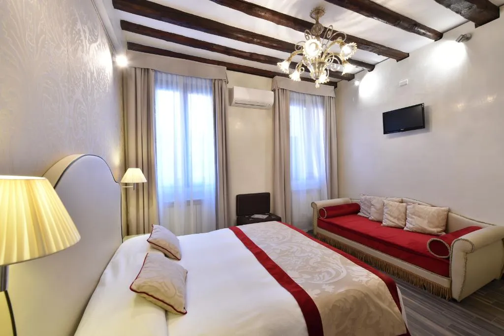 TRIPLE STANDARD Room, Hotel Villa Rosa, Venice