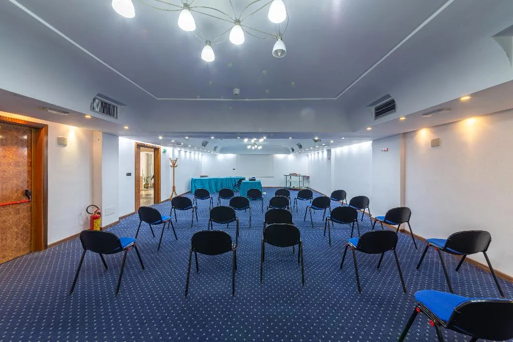 Conferences, Sakura Hotel, Naples