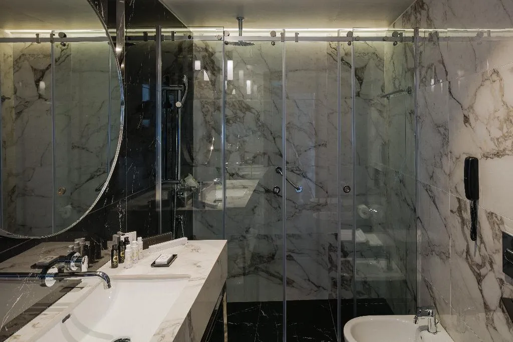 Double or Twin EXECUTIVE SEA VIEW Room, Electra Palace Thessaloniki, Halkidiki
