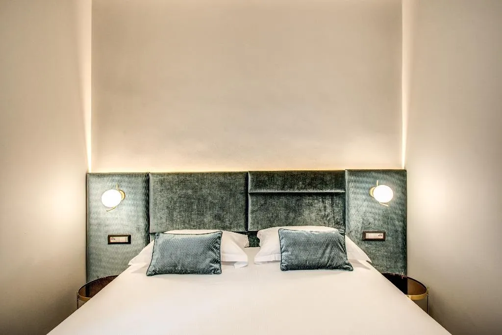 Double or Twin STANDARD Room, Apollo Boutique Hotel, Rome