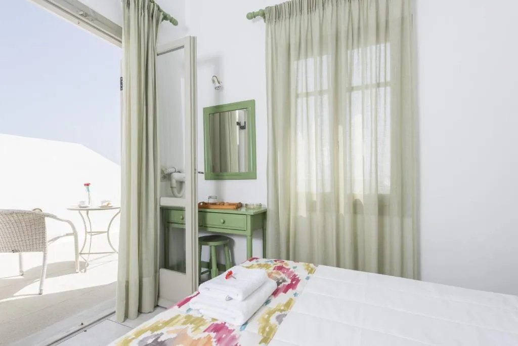 SINGLE STANDARD Room, Nissos Thira, Santorini