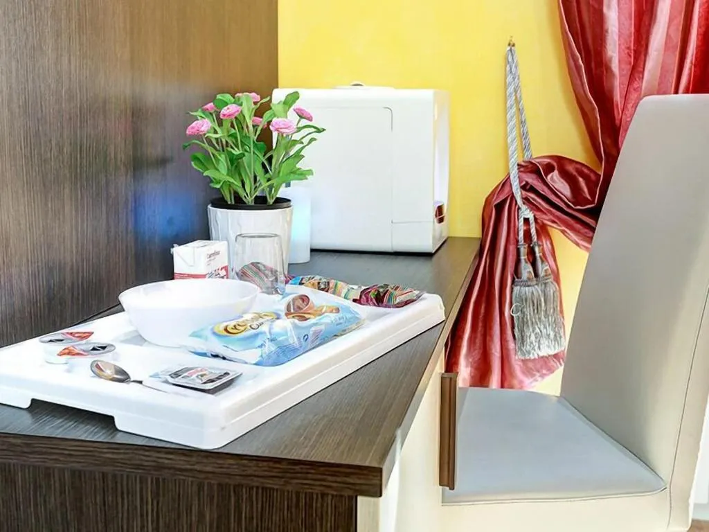 DOUBLE STANDARD Room, Termini Suites, Naples