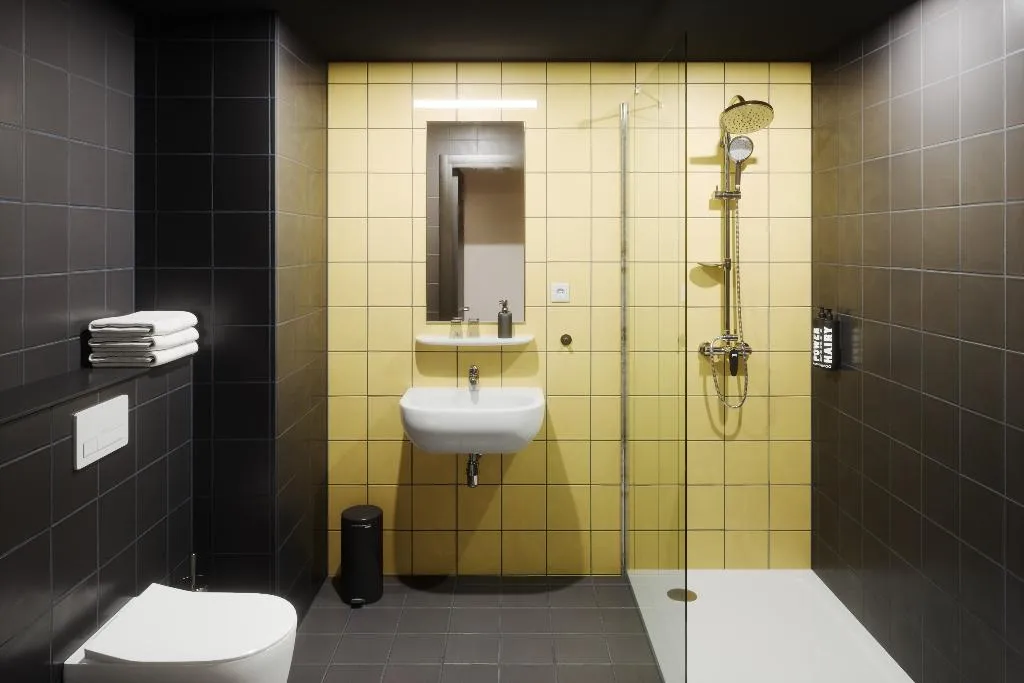 DOUBLE DELUXE Room, The Social Hub Barcelona Poblenou, Barcelona