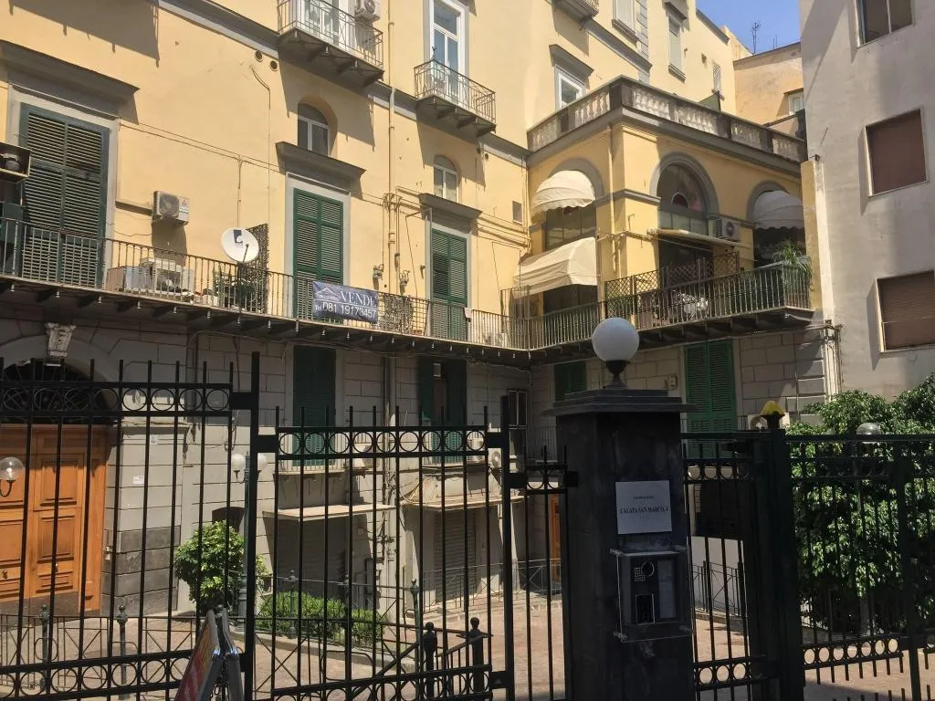 General view, Beverello Suite, Naples