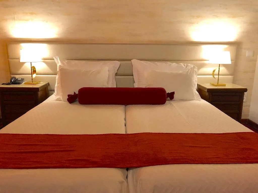 SINGLE STANDARD Room, Eurosol Seia-Camelo, Porto