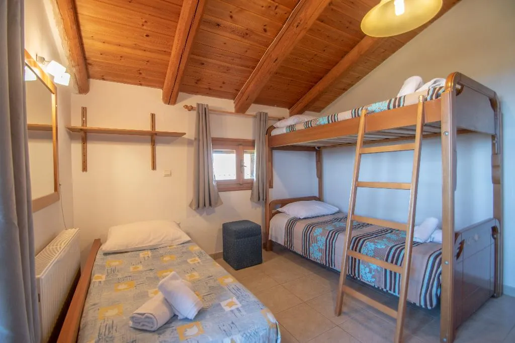 FAMILY ROOM THREE BEDROOMS WITH VIEWS Room, Aeolos Zante Villas, Zante