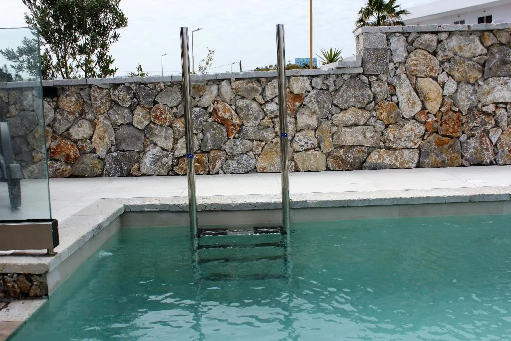 Pool, Johnmary Studios, Rhodes