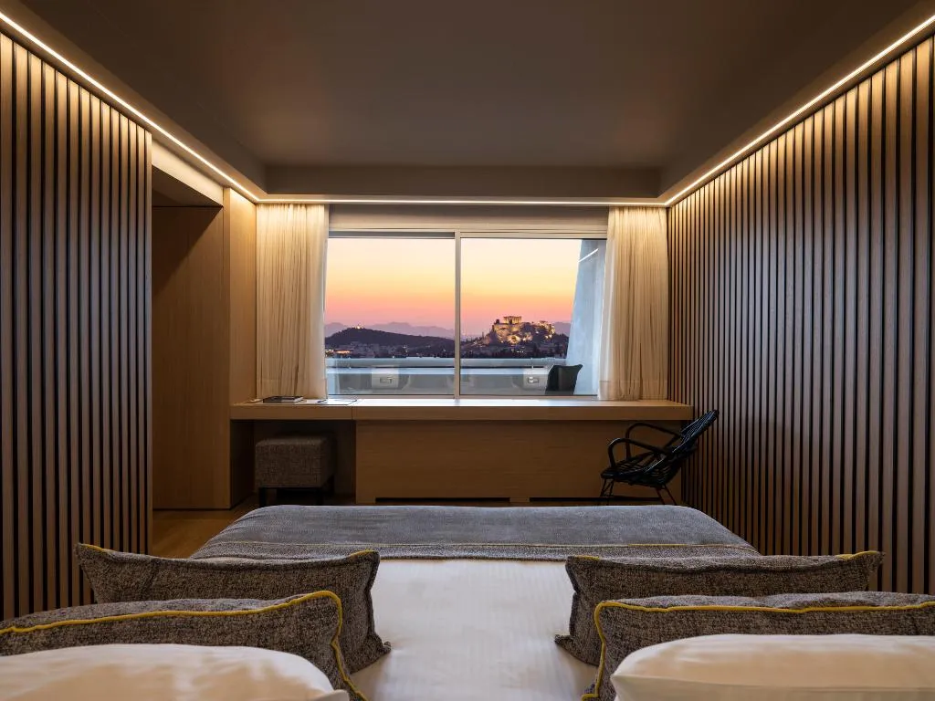 SUITE WITH VIEWS Room, Divani Caravel, Athens