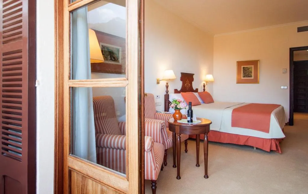 DOUBLE KING SIZE BED Room, Es Moli, Majorca