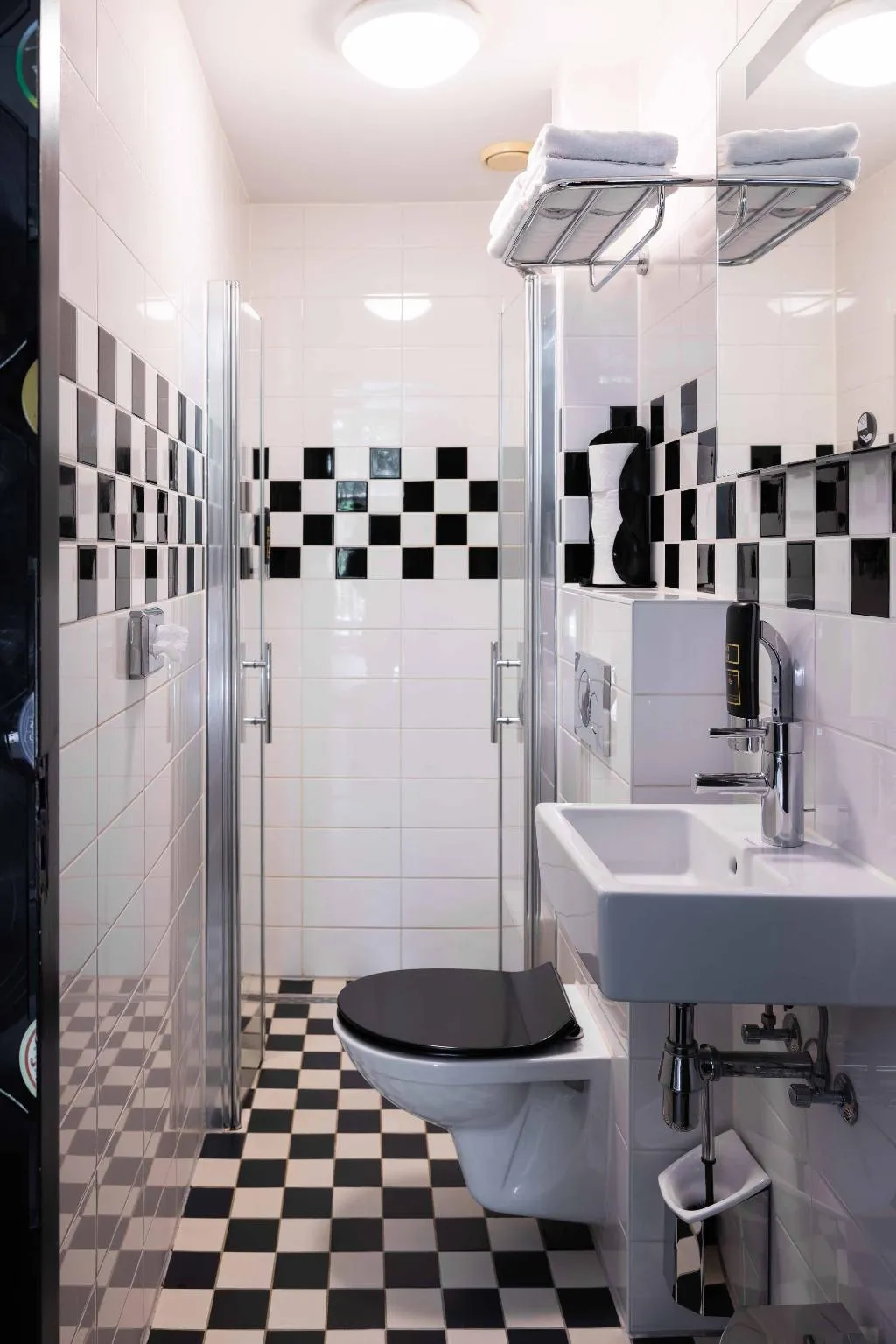 TRIPLE STANDARD Room, Backstage Hotel, Amsterdam