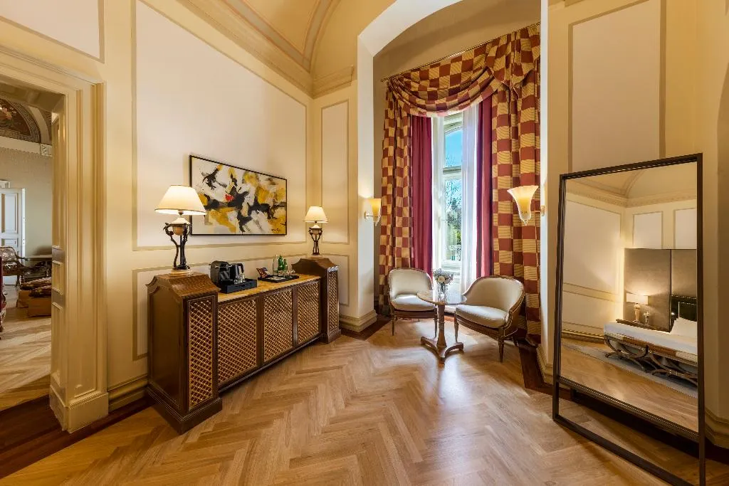 SUITE STANDARD Room, NH Collection Prague Carlo IV, Prague
