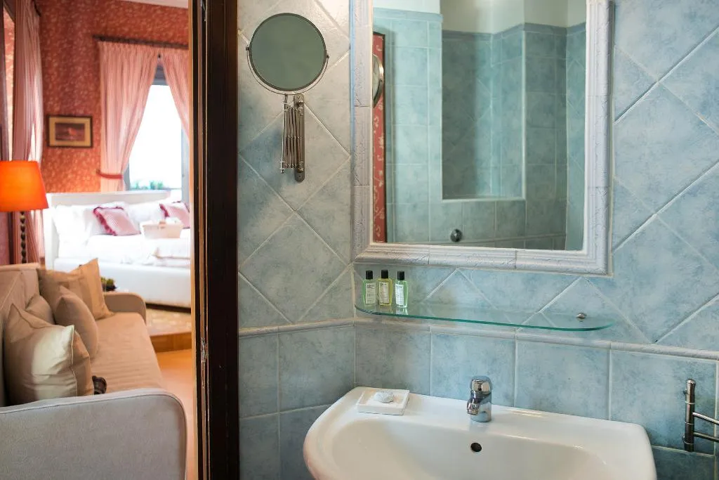 APARTMENT STANDARD Room, Residenza Echia, Naples