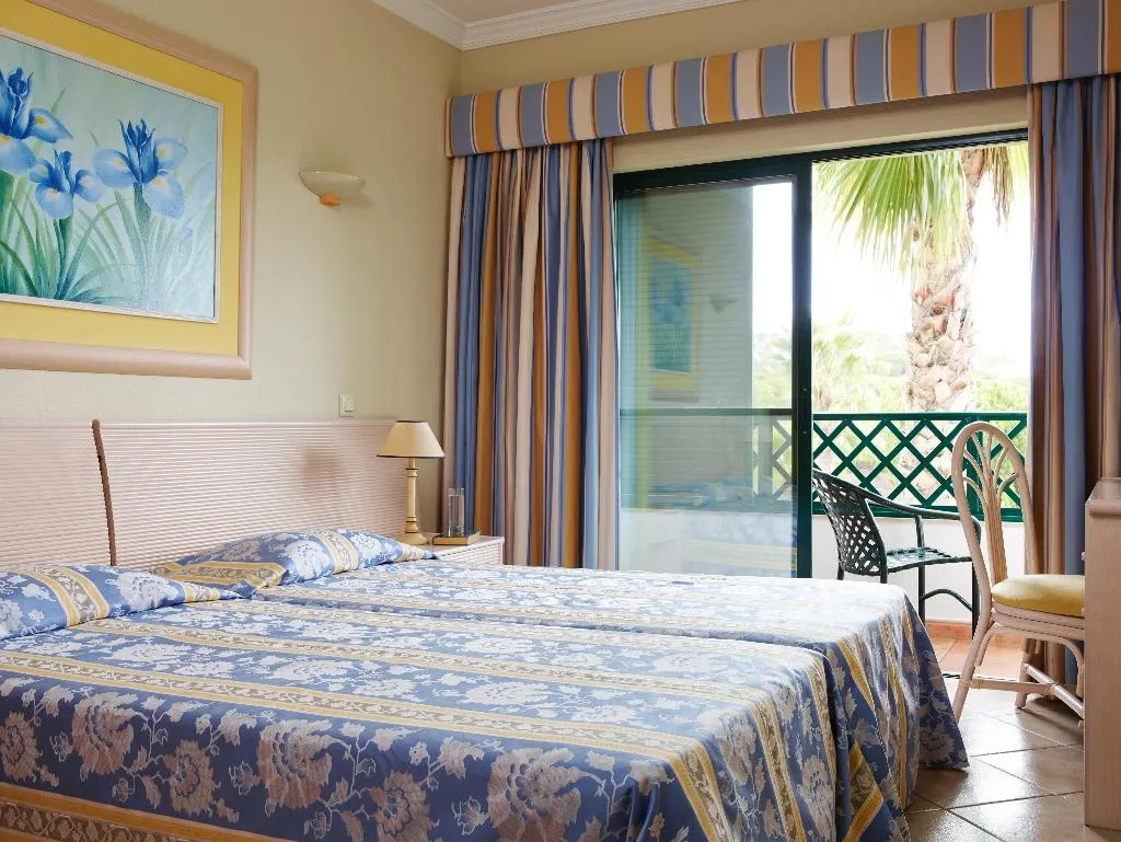 APARTMENT POOL VIEW Room, voco Formosa Park - Algarv, Algarve