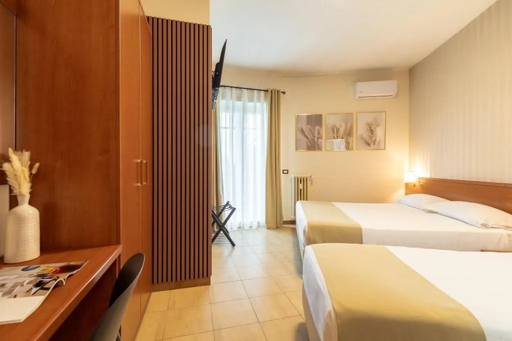 Room, B&B Alba Domus Roma, Rome