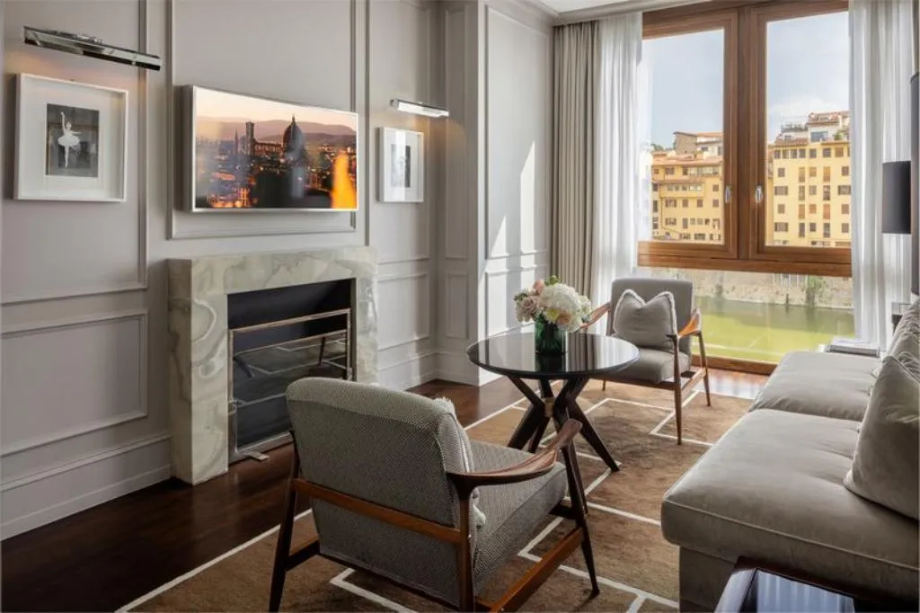SUITE PRESTIGE Room, Portrait Firenze, Florence