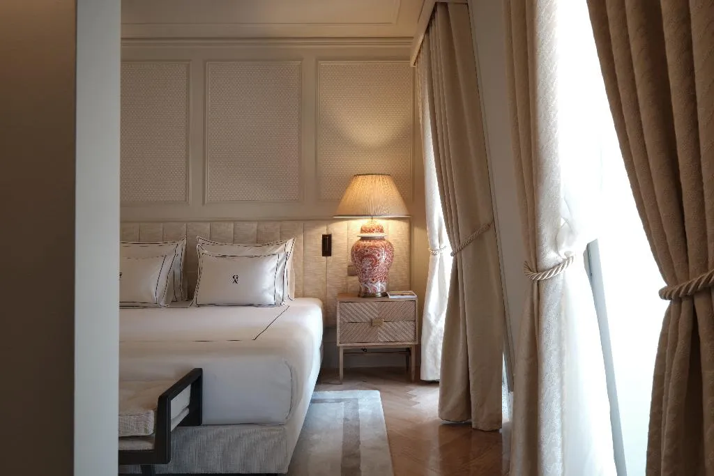 SUITE KING SIZE BED Room, Hotel Ga Palace, Porto