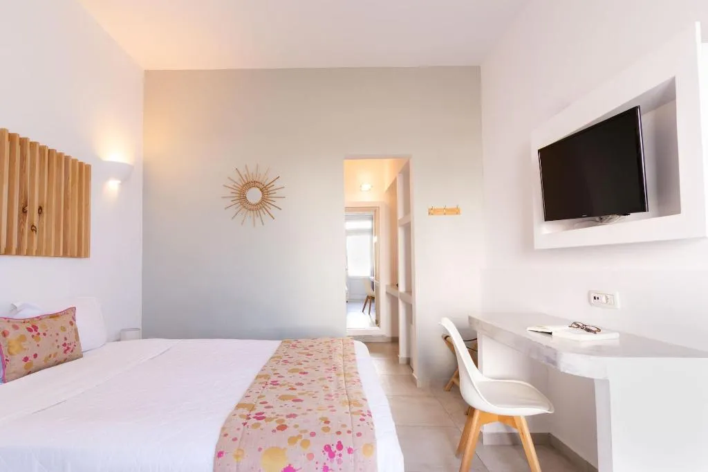 Room, Sunset Faros, Santorini