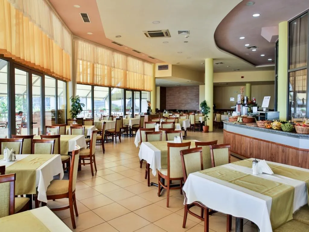 Restaurant, Park hotel Golden Beach, Varna