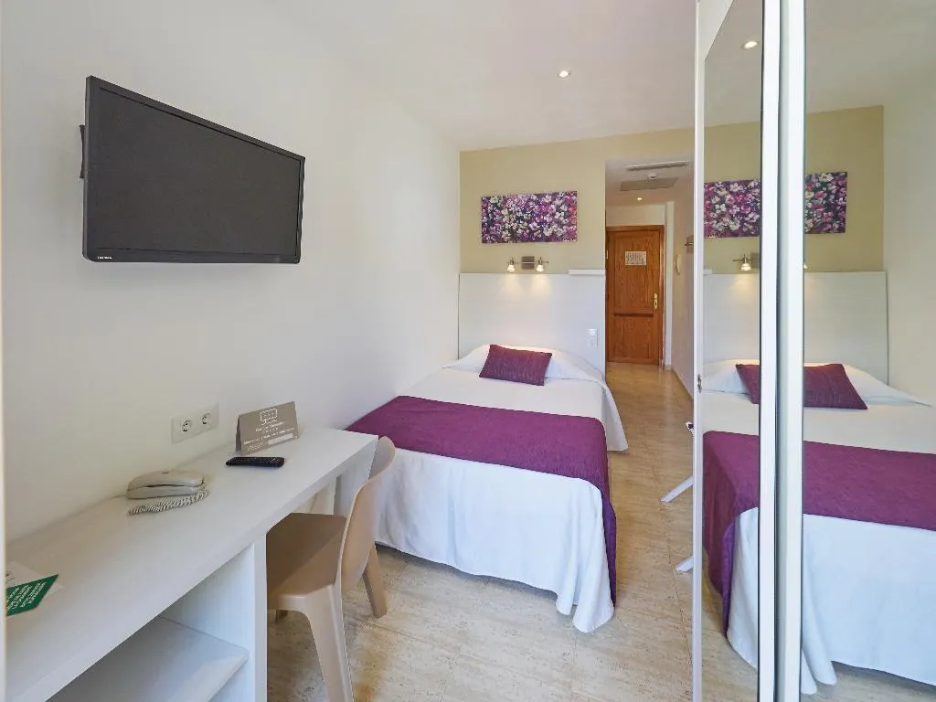 SINGLE WITH BALCONY Room, Flor los Almendros Hotel, Majorca