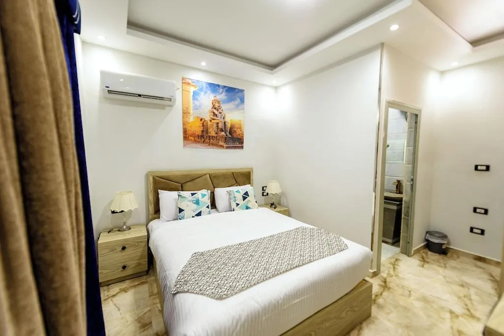 Room, Capital Of Pyramids Hotel, Cairo