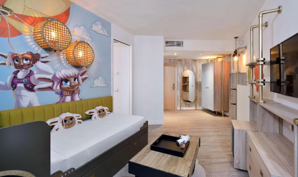 Room, Sol Katmandu Park & Resort, Majorca