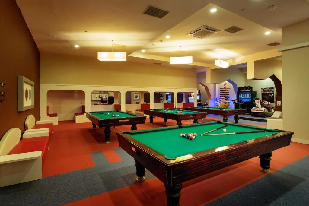 Sports and Entertainment, Crystal Admiral Aqua Collection, Antalya