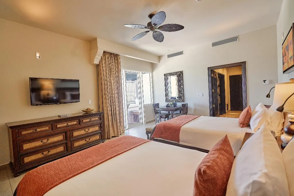 JUNIOR SUITE STANDARD Room, Holiday Inn Club Vacations Grand Residences All In, Cancun Area
