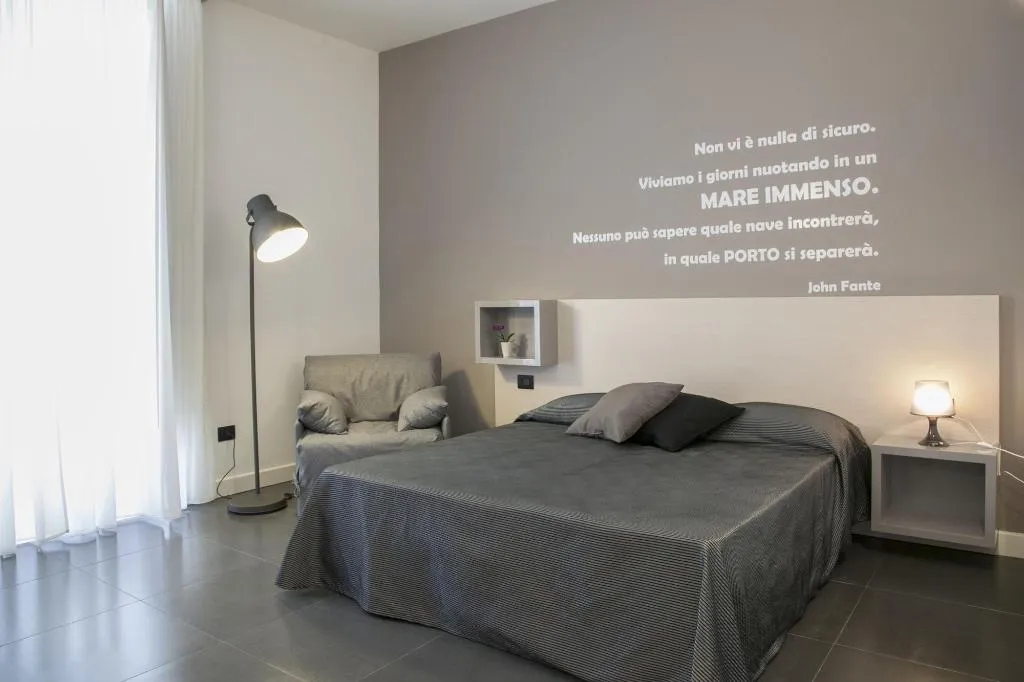 Room, B&B Nostos, Catania