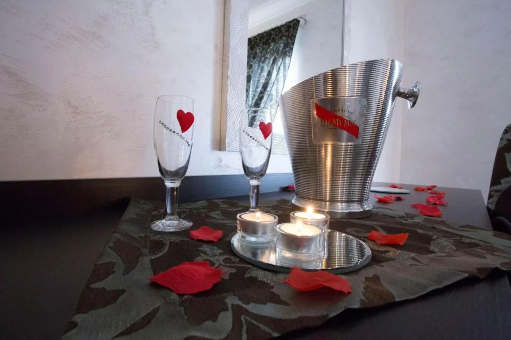 Room, Bellavista, Naples