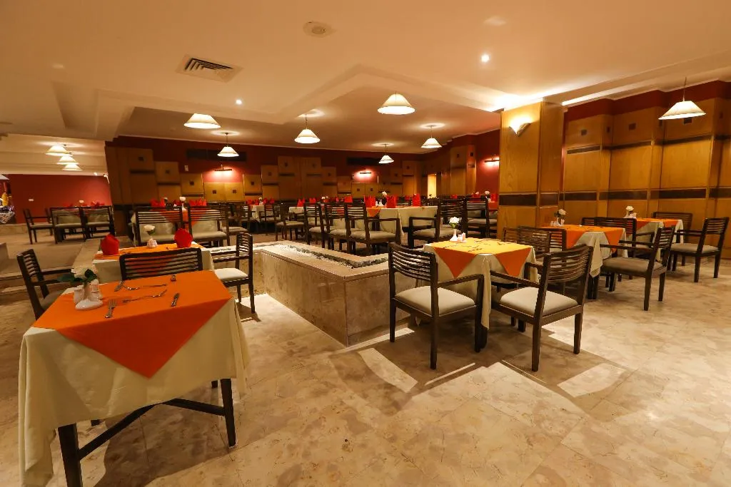 Restaurant, Sunny Days Mirette Family Resort, Red Sea Riviera