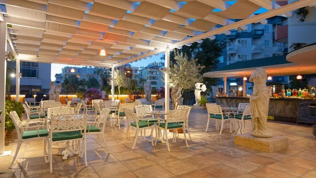 Bar, Antique Roman Palace Museum Hotel +16, Antalya