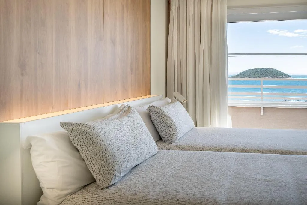 JUNIOR SUITE SEA FRONT Room, Innside Wave Calvia, Majorca