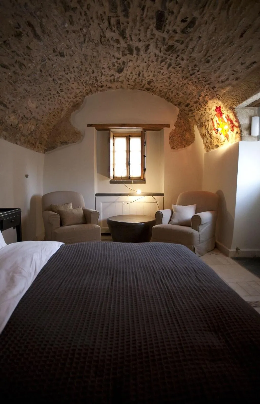 SUITE QUEEN SIZE BED Room, Kinsterna Hotel, Kalamata