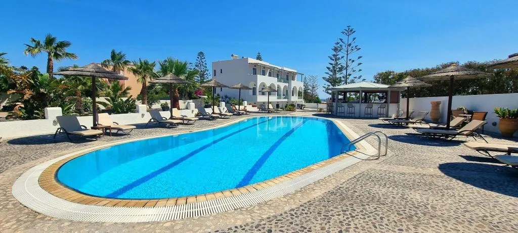 Pool, Horizon Resort, Santorini
