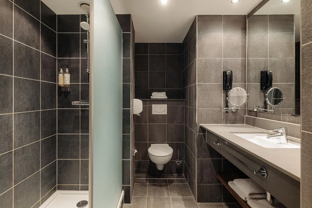 TWIN SUPERIOR Room, NYX Hotel Amsterdam Rembrandt Square, Amsterdam