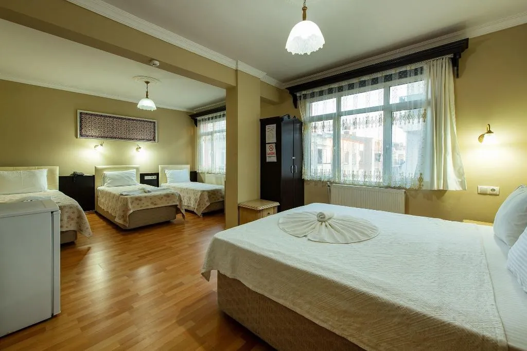 Room, Ephesus Centrum, Izmir