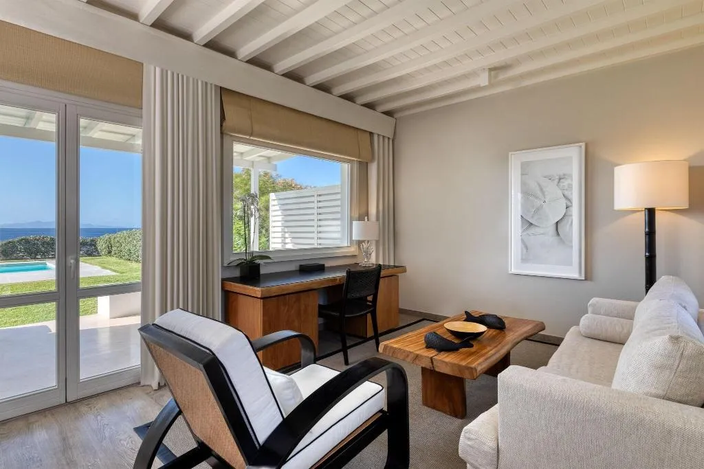 SUITE SEA VIEW WITH PRIVATE POOL Room, Santa Marina, Mykonos