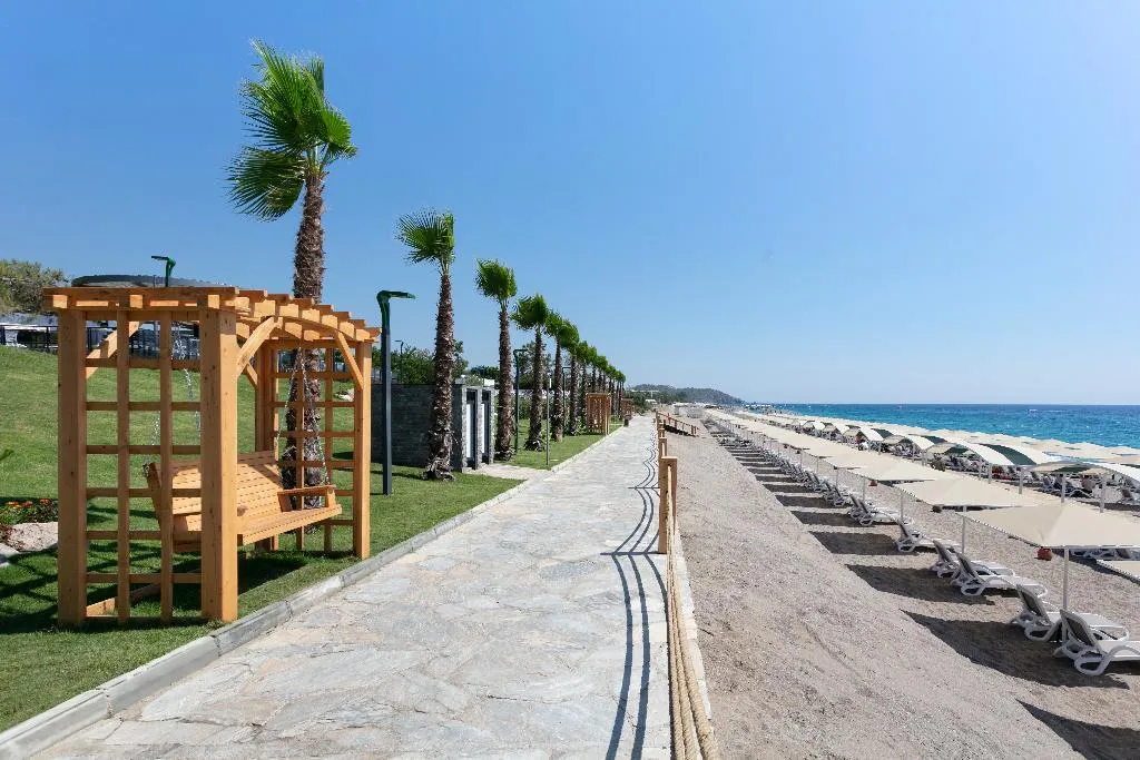 Beach, Mövenpick Resort Antalya Tekirova, Antalya