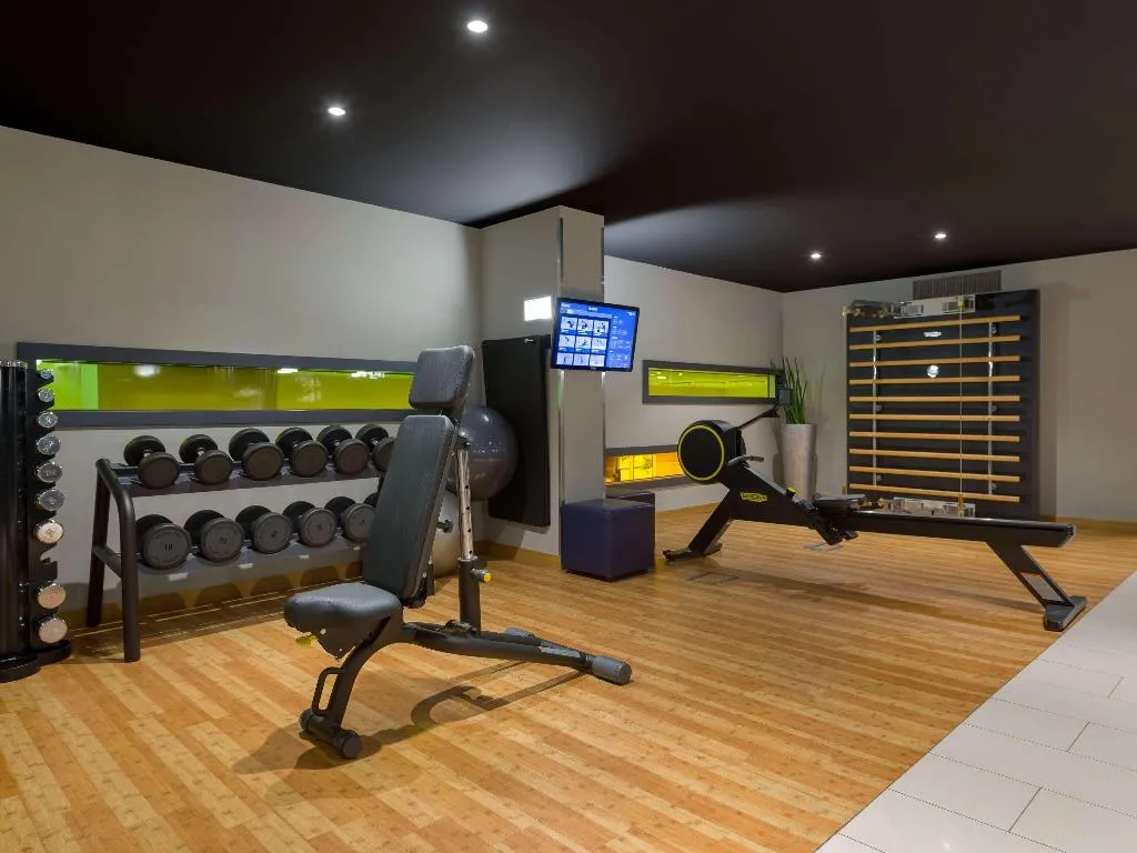 Sports and Entertainment, Movenpick Hotel Amsterdam City Centre, Amsterdam
