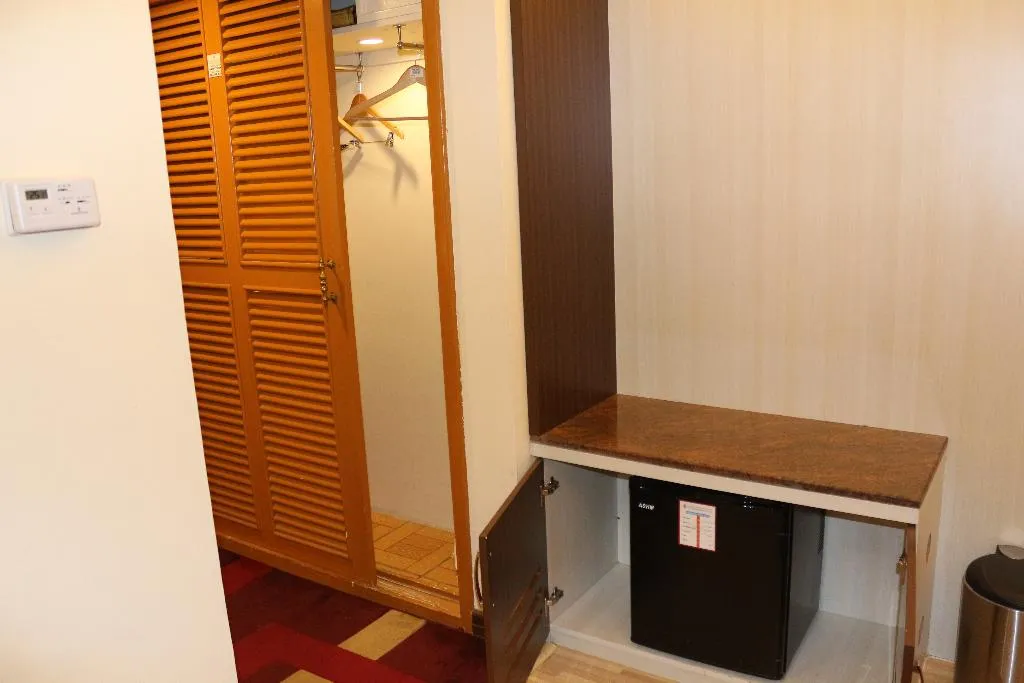 FAMILY ROOM DELUXE WITH BALCONY Room, Al Khaleej Grand, Dubai