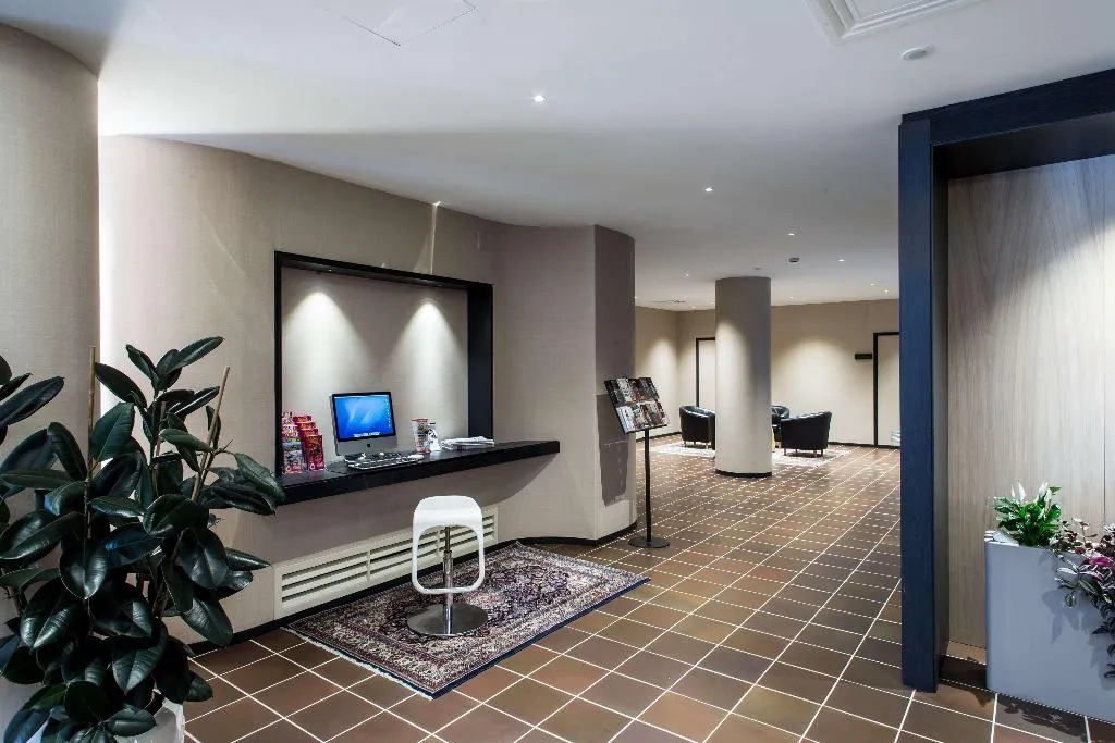 Conferences, Mirage, Florence