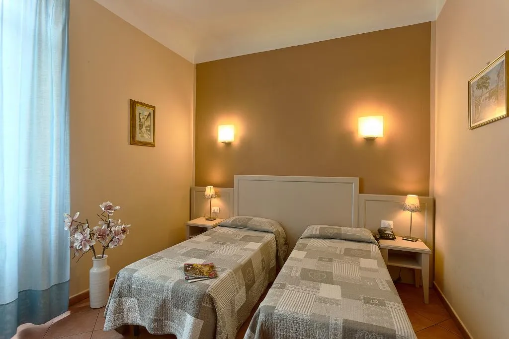 Double or Twin STANDARD Room, Eden, Florence