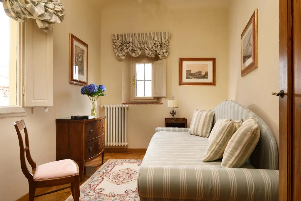 DOUBLE DELUXE Room, Palazzo Niccolini Al Duomo, Florence