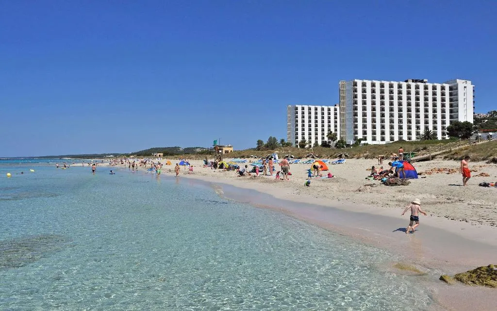 General view, Sol Milanos Pinguinos, Menorca