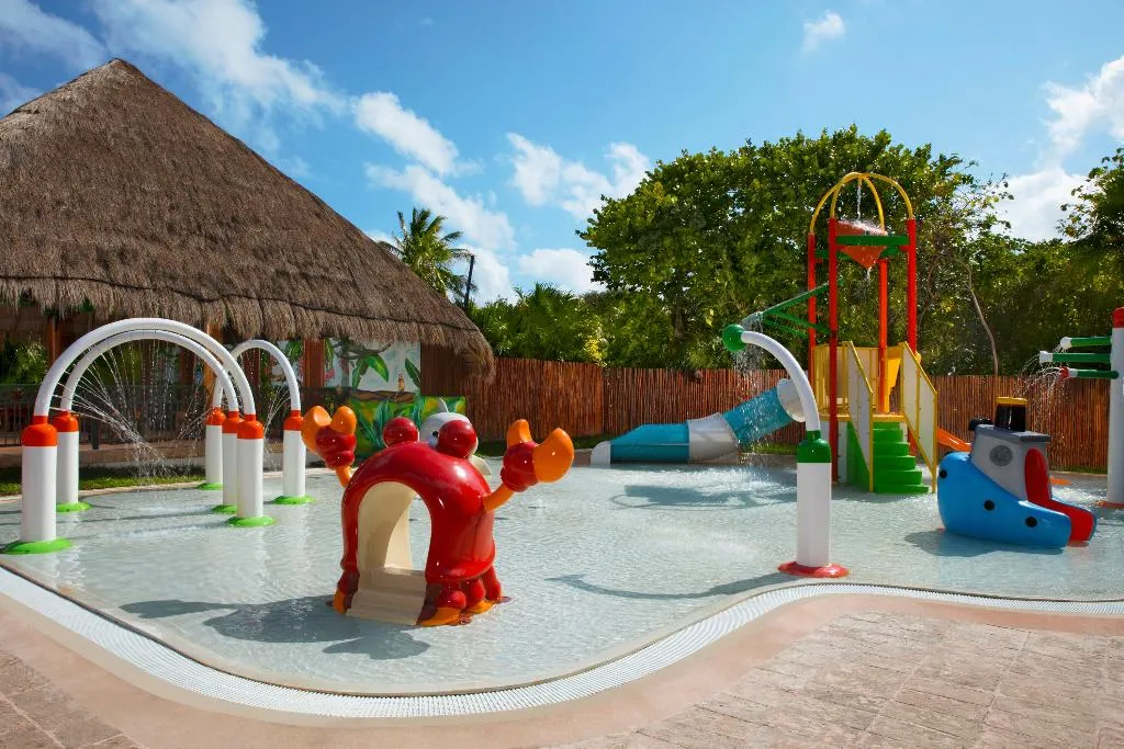 Sports and Entertainment, Dreams Sapphire Resort & SPA, Cancun Area
