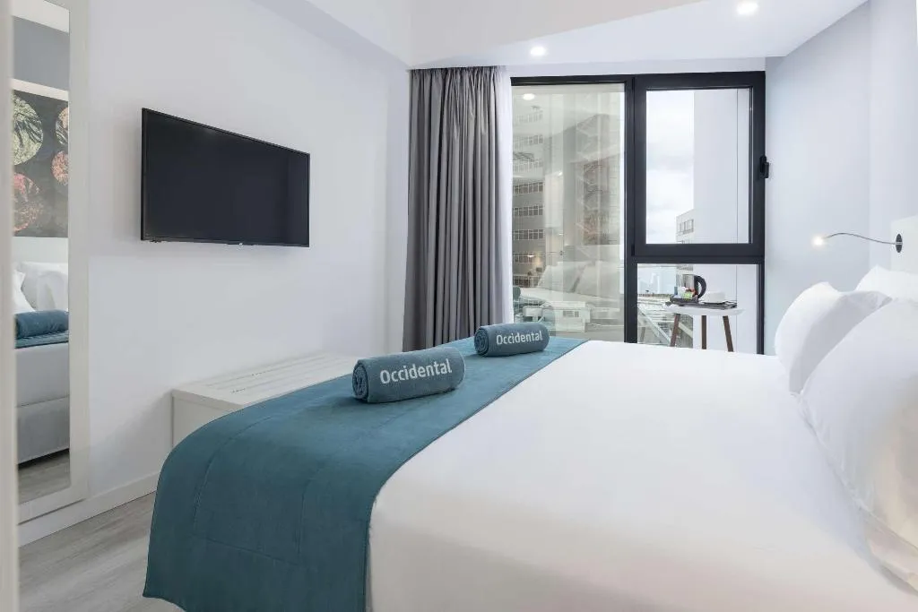 JUNIOR SUITE STANDARD Room, Occidental Las Palmas, Gran Canaria