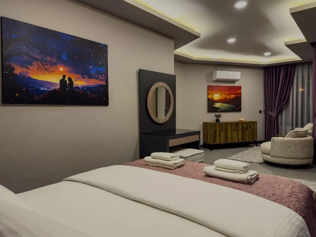 SUITE KING SIZE BED Room, Belek 07 Luxury Suites Only For Family, Antalya