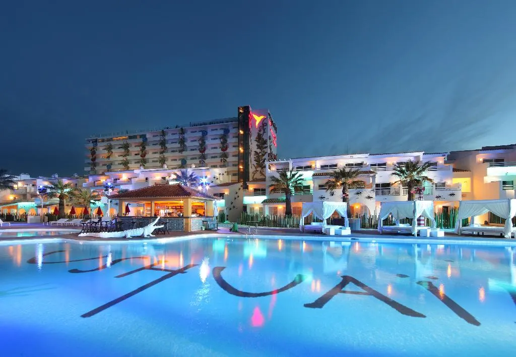 Pool, Ushuaia Ibiza Beach Hotel – Adults Only, Ibiza