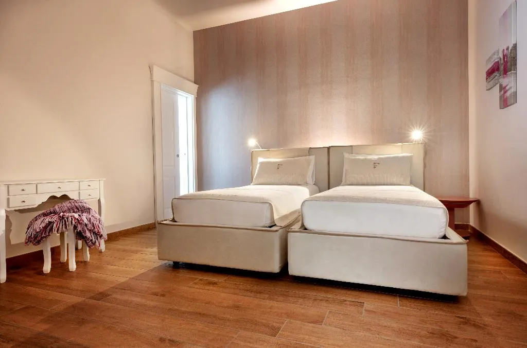 TWIN DELUXE Room, La Fornace Relais & Spa, Naples
