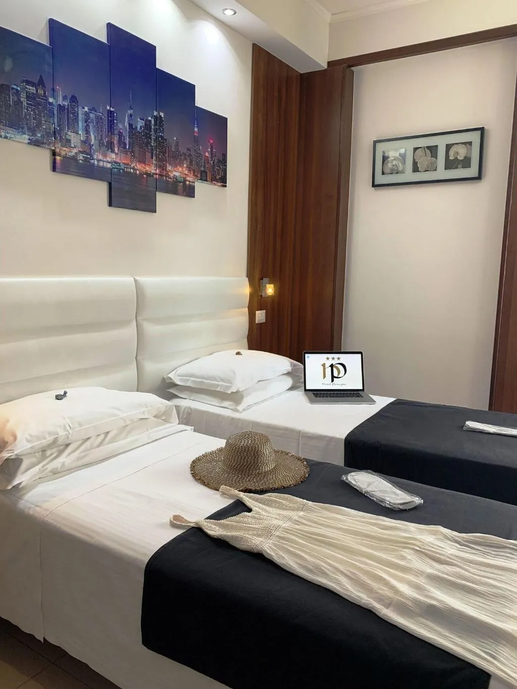 Room, Hotel Perugino, Milan